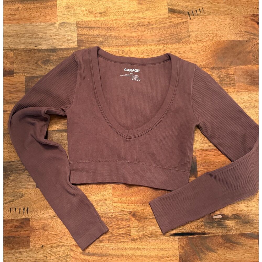 GARAGE cropped long sleeve